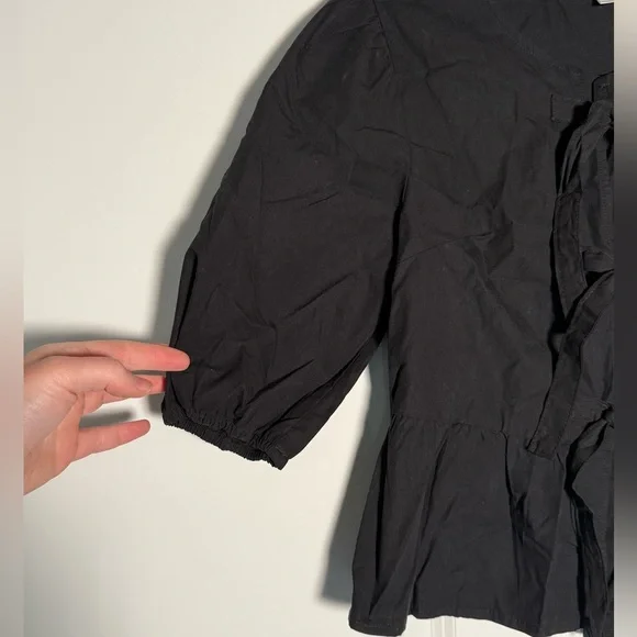 Vigoss Black Puff Sleeve Blouse - Picture 3 of 5